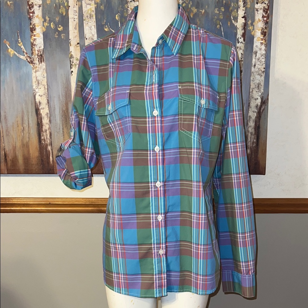 Patagonia Colorful Plaid Button-Down Shirt for Women